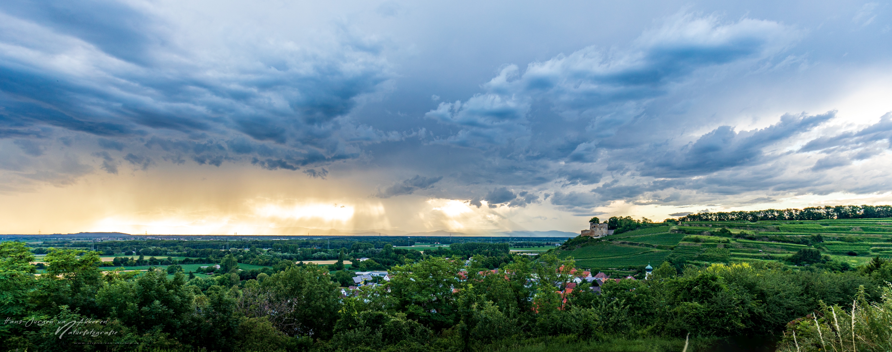 _DM42663 Unwetter bei Hecklingen Lichteneck